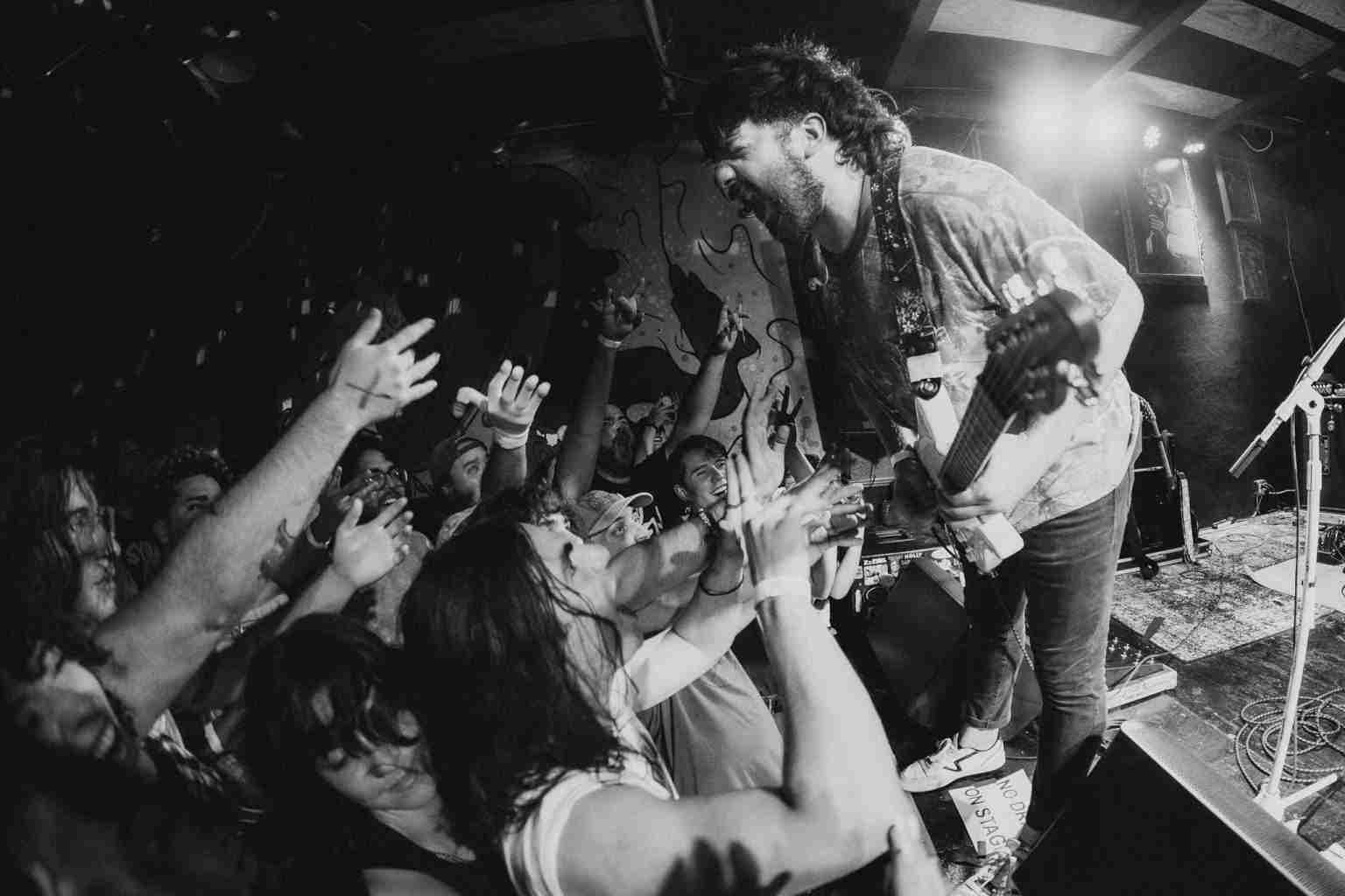 Show Review: Pool Kids, Sydney Sprague, and Chase Petra at Will’s Pub in Orlando, FL